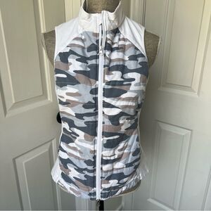 Tyler Boe Camo Color Block Zip Front Puffer Vest Medium